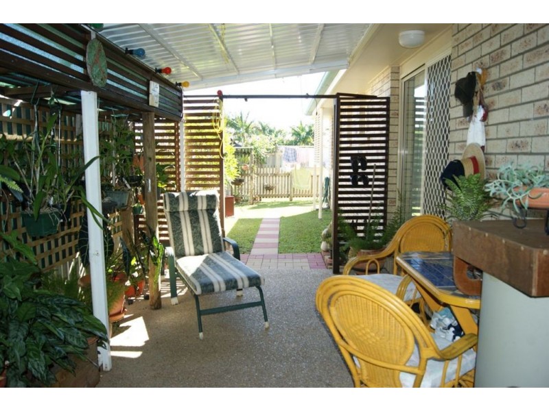 1/11 Ribbon Court, Glenella QLD 4740