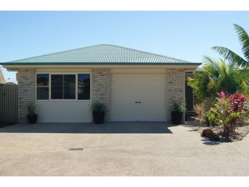 1/11 Ribbon Court, Glenella QLD 4740