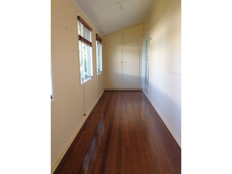 2 Elizabeth Street, Seaforth QLD 4741