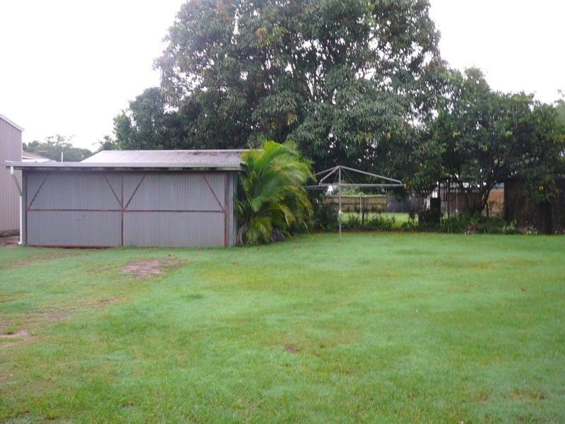 2 Elizabeth Street, Seaforth QLD 4741