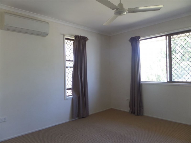 2/67 Banksia Street, Andergrove QLD 4740