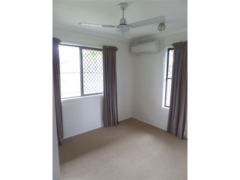 2/67 Banksia Street, Andergrove QLD 4740