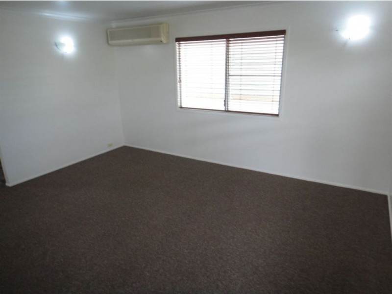 1 Carl Murray Street, Beaconsfield QLD 4740