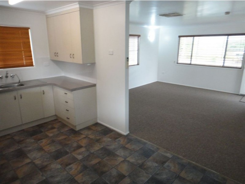 1 Carl Murray Street, Beaconsfield QLD 4740