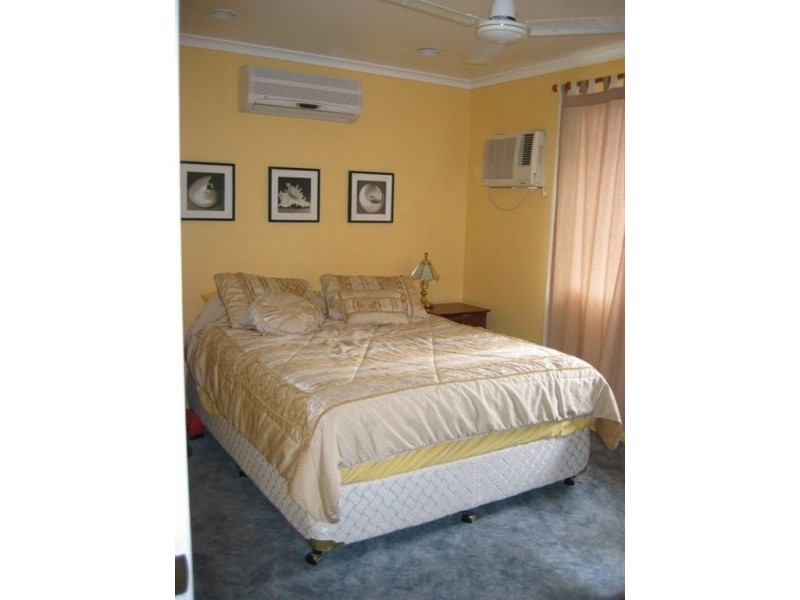 20 Sandpiper Street, Slade Point QLD 4740