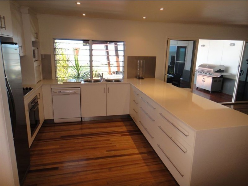 66 Bourke Street, Blacks Beach QLD 4740