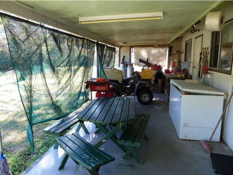 23377 Peak Downs Highway, Eton QLD 4741