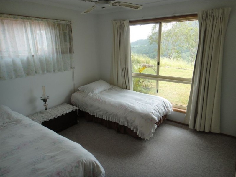 106 Ian Reddacliff Drive, The Leap QLD 4740