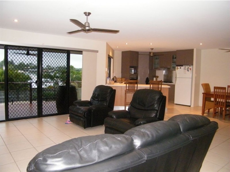 4 Tymons Court, Eimeo QLD 4740