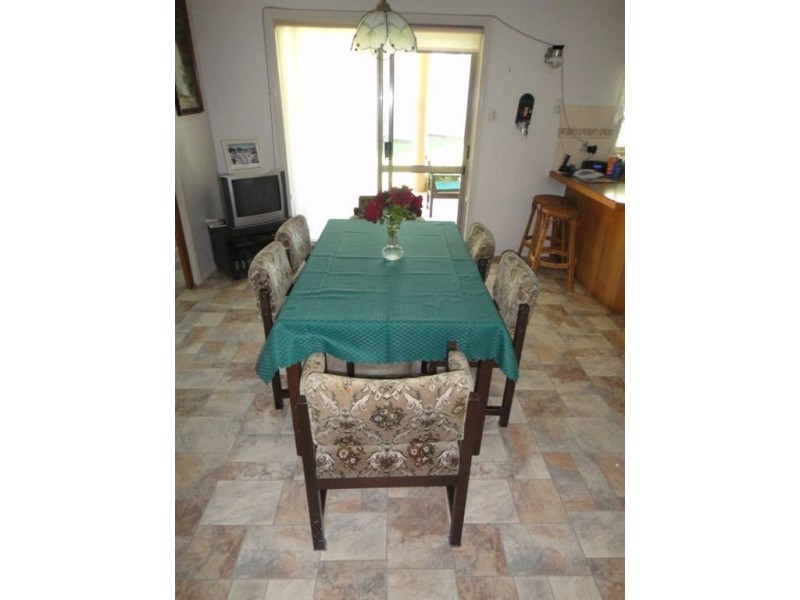 10 Clark Street, Seaforth QLD 4741