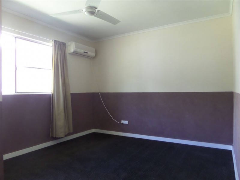 25 Milkins Street, Ball Bay QLD 4741