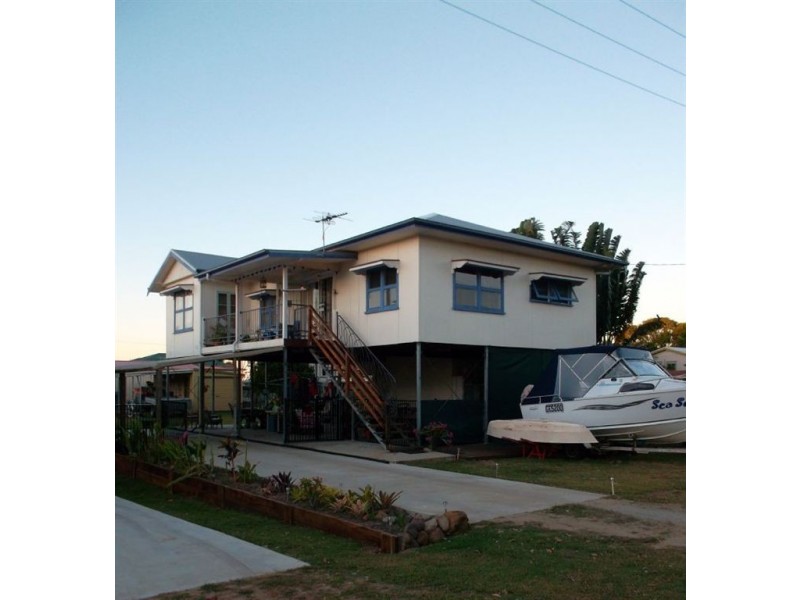 21 Evans Avenue, Seaforth QLD 4741