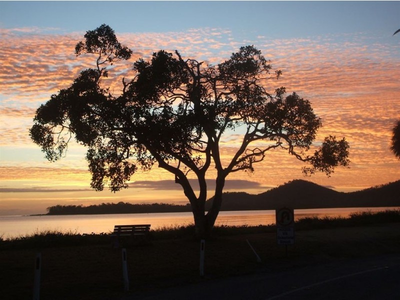 2 Evans Avenue, Seaforth QLD 4741