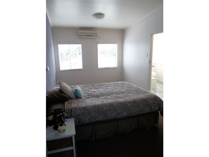 23 Repulse Esplanade, St Helens Beach QLD 4798