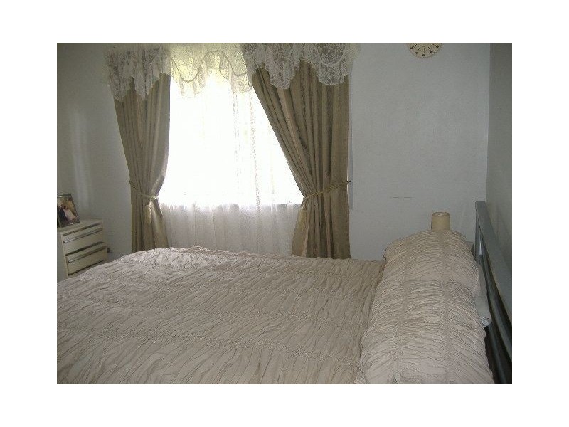 30 Peatey Street, Andergrove QLD 4740