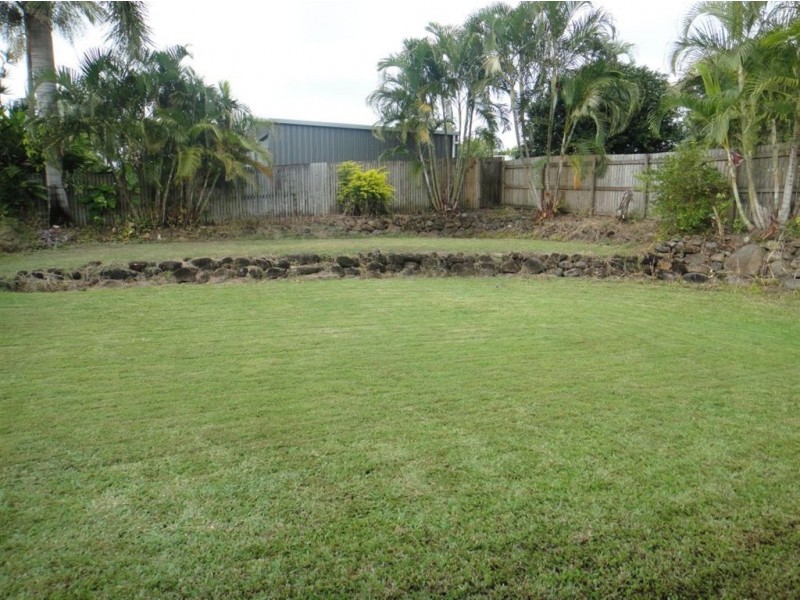 5 Lazarus Court, Eimeo QLD 4740