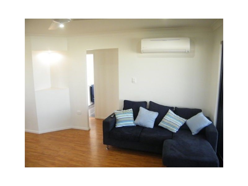 17 Sonoran Street, Rural View QLD 4740