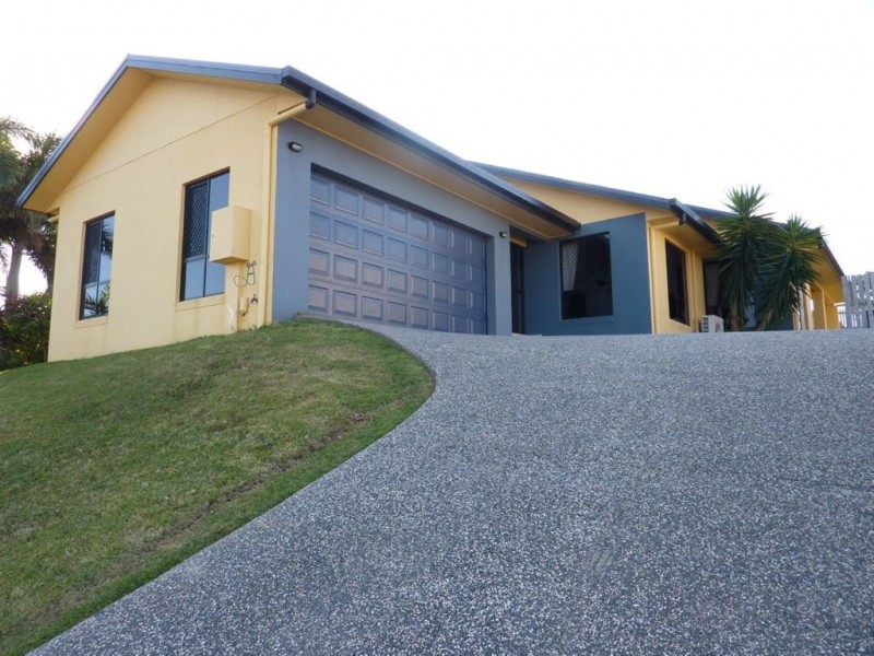32 Mulcahy Crescent, Eimeo QLD 4740