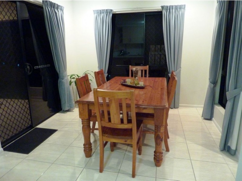 32 Mulcahy Crescent, Eimeo QLD 4740