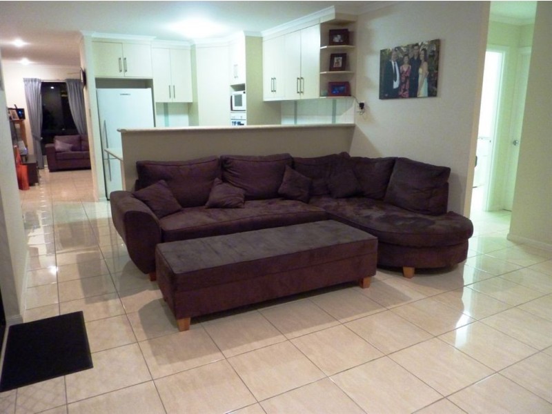 32 Mulcahy Crescent, Eimeo QLD 4740