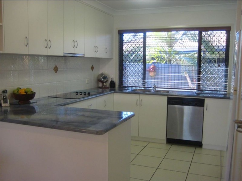 18 Admiralty Way, Bucasia QLD 4750