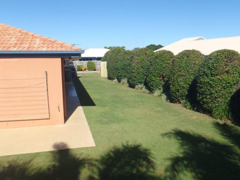 18 Admiralty Way, Bucasia QLD 4750