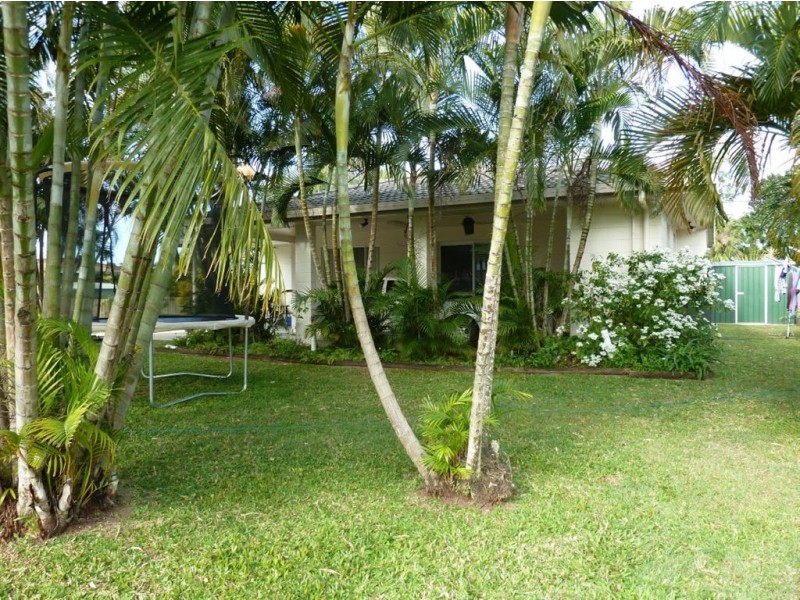 1/3 Jarman Court, Seaforth QLD 4741
