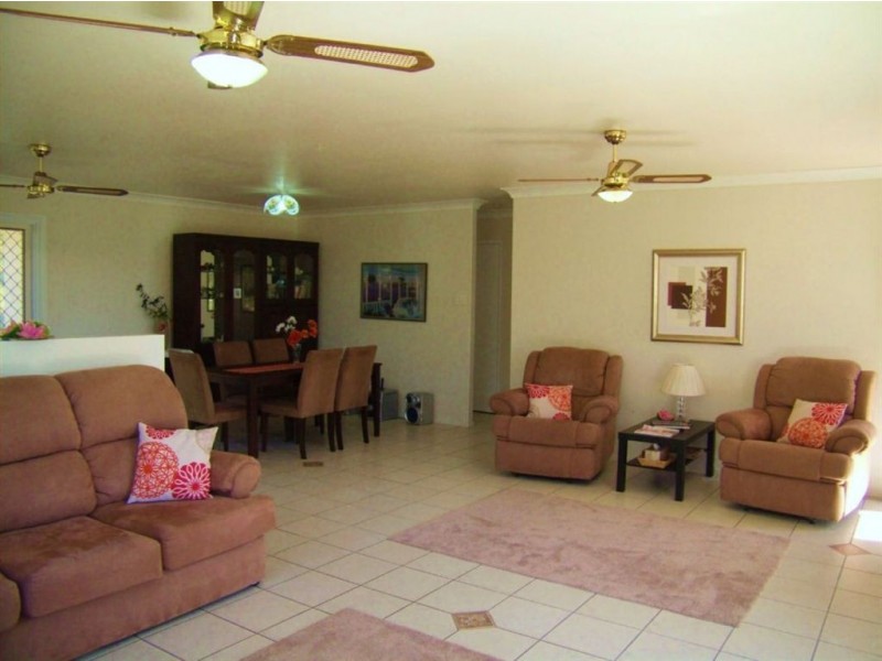 5 Blue Beach Boulevard, Haliday Bay QLD 4740