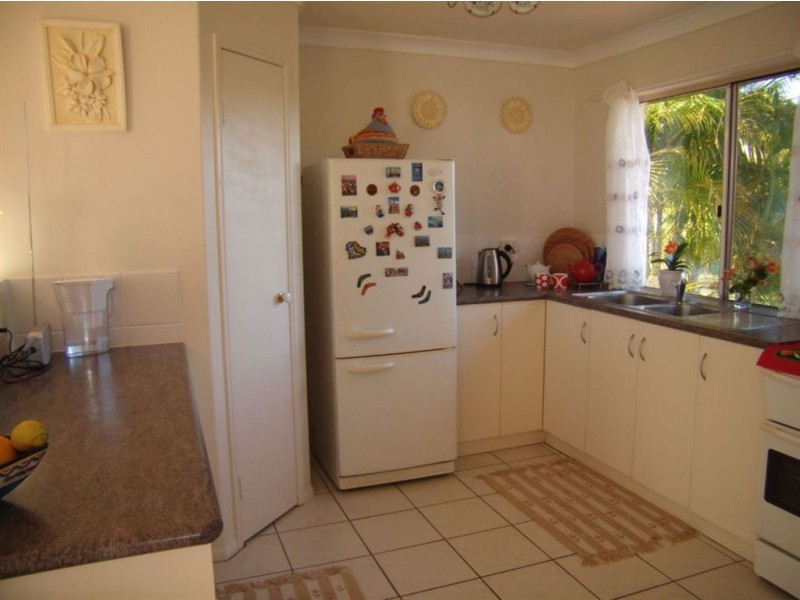 5 Blue Beach Boulevard, Haliday Bay QLD 4740