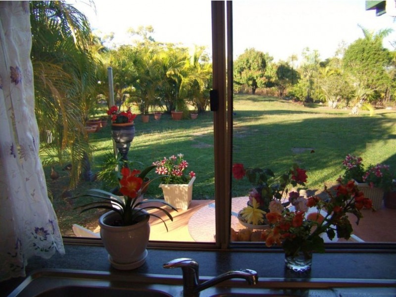 5 Blue Beach Boulevard, Haliday Bay QLD 4740