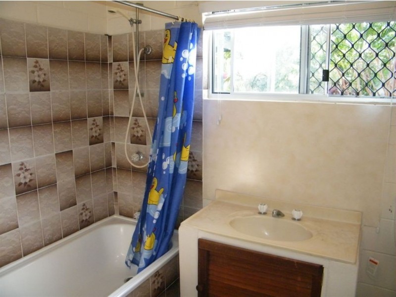 12 Kingfisher Street, Slade Point QLD 4740