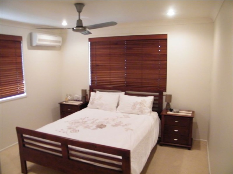 4 Les Cameron Avenue, Mount Pleasant QLD 4740