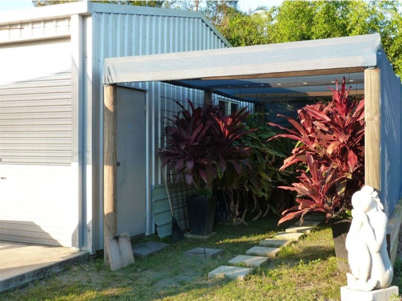 13 Murphy Street, Seaforth QLD 4741