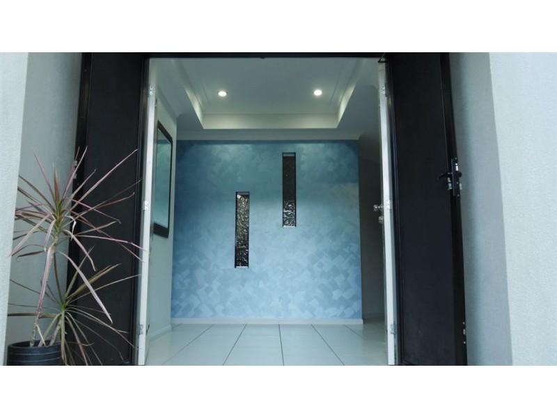 11 Elva Court, Glenella QLD 4740