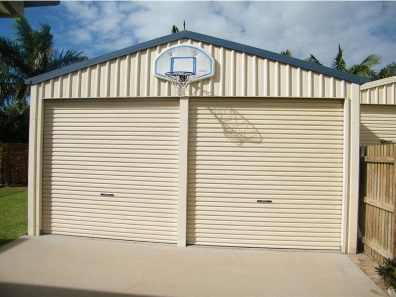 17 Sir Griffith Way, Rural View QLD 4740