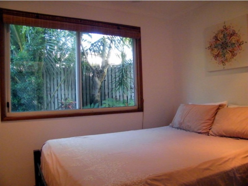 20 Grace Crescent, Slade Point QLD 4740