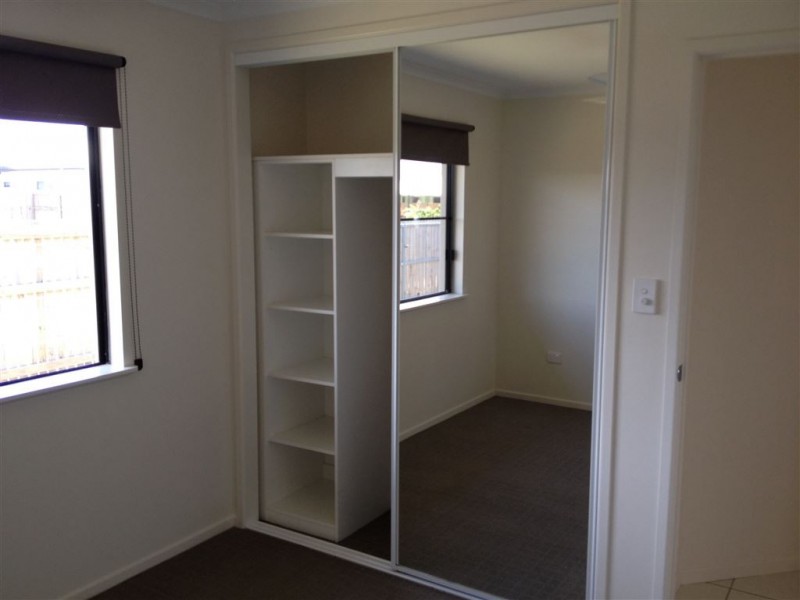 6 Eros Court, Ooralea QLD 4740