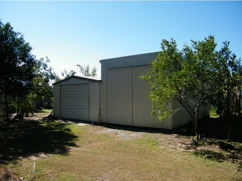 20 Walsh Avenue, Seaforth QLD 4741