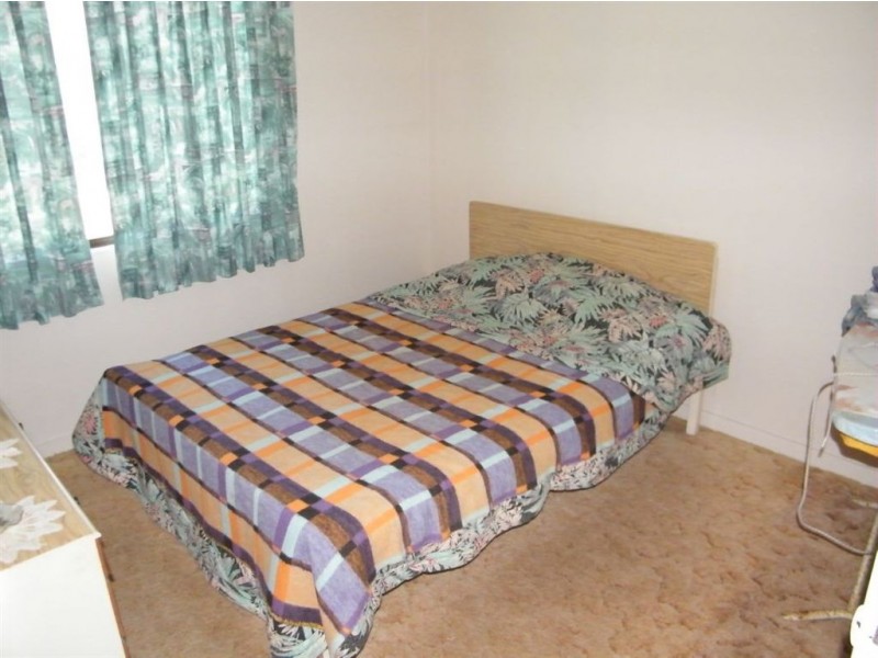 20 Walsh Avenue, Seaforth QLD 4741