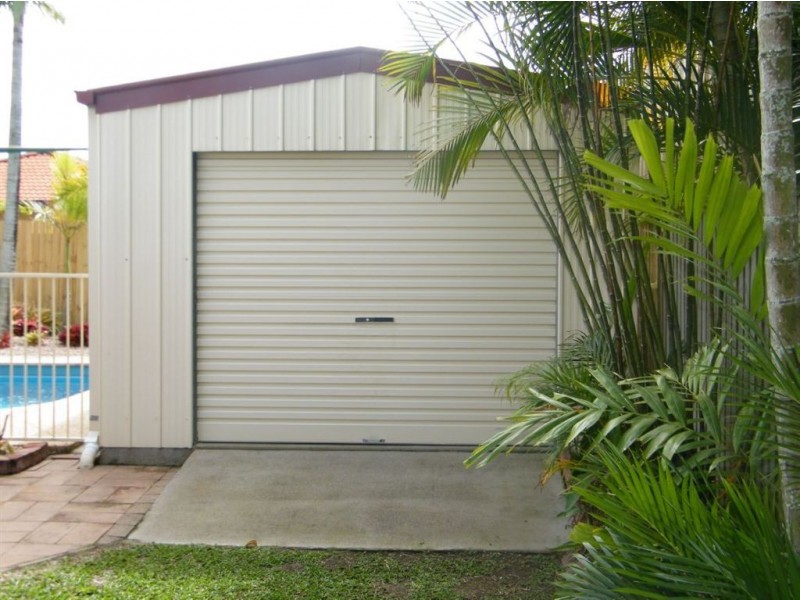 6 Chelsea Crescent, Glenella QLD 4740