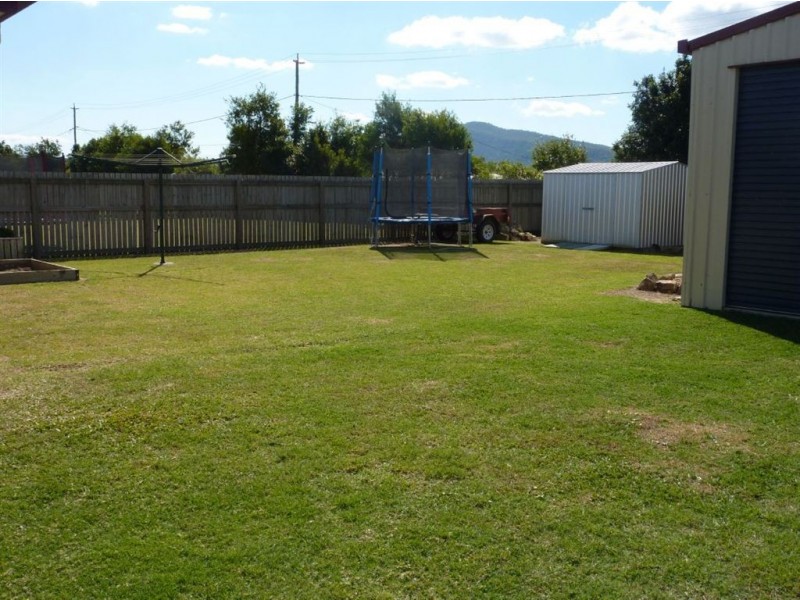 43 Blackmur Street, Marian QLD 4753