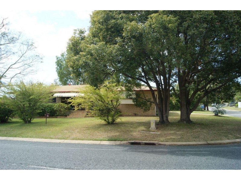 24 Charles Hodge Avenue, Mount Pleasant QLD 4740