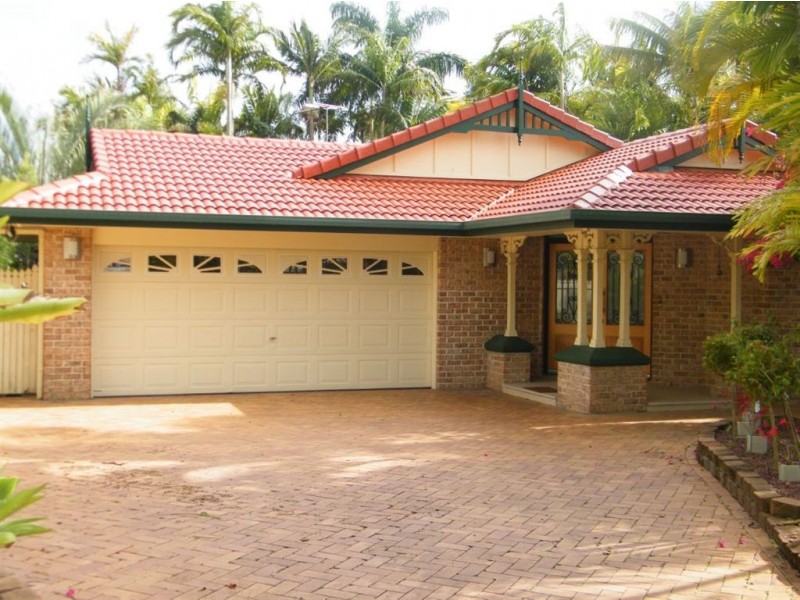 7 Bradman Drive, Glenella QLD 4740