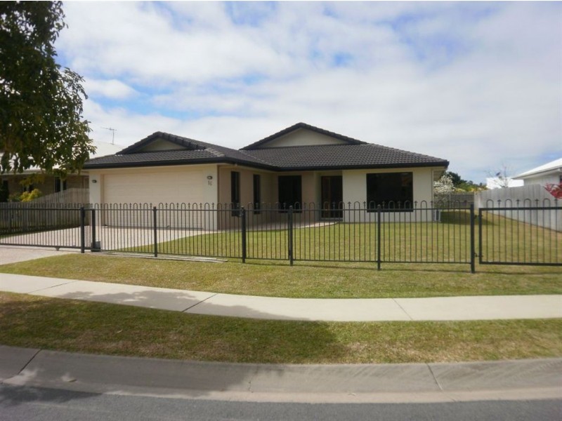 16 Royal Boulevard, Glenella QLD 4740