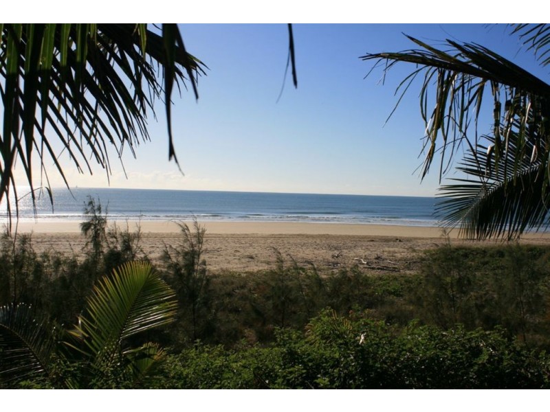 5 Pacific Drive, Blacks Beach QLD 4740