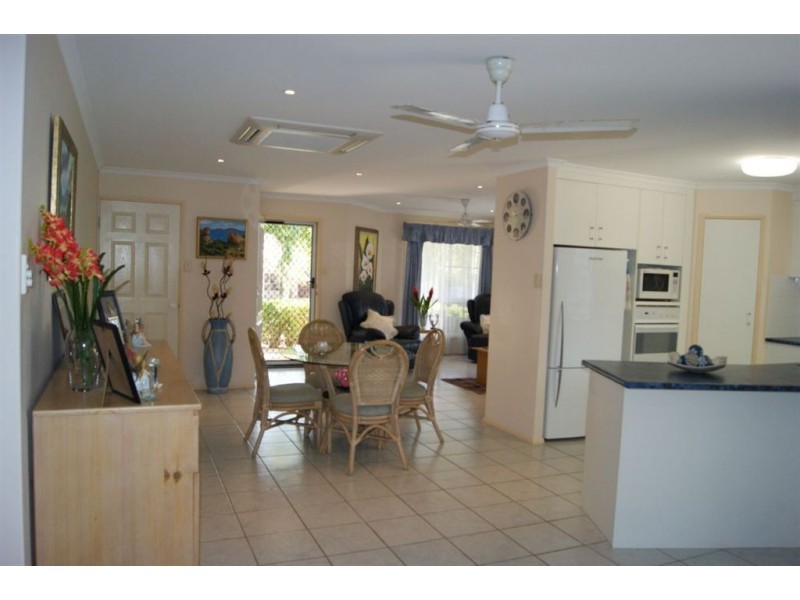 49 Busuttin Drive, Eimeo QLD 4740