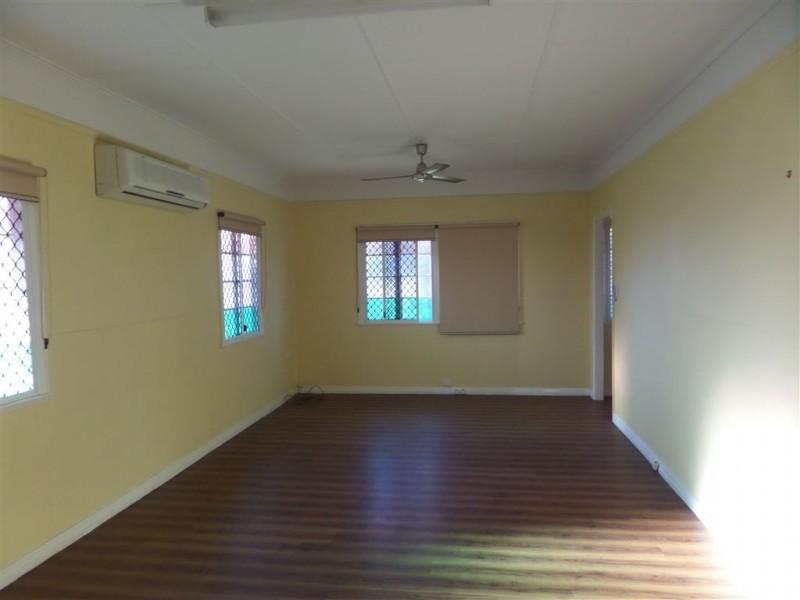 1 Keith Hamilton, West Mackay QLD 4740