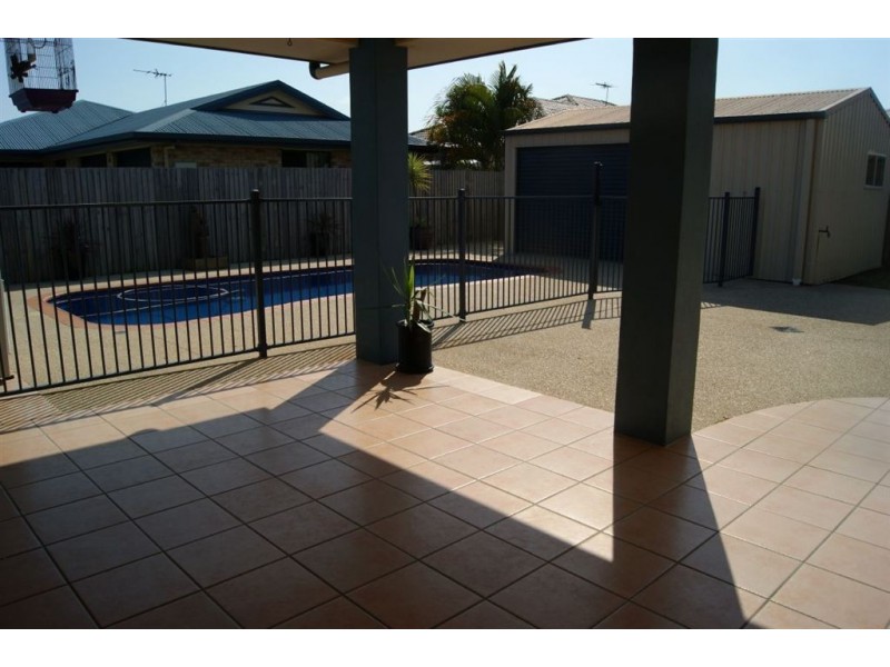 10 Wing Crescent, Mount Pleasant QLD 4740