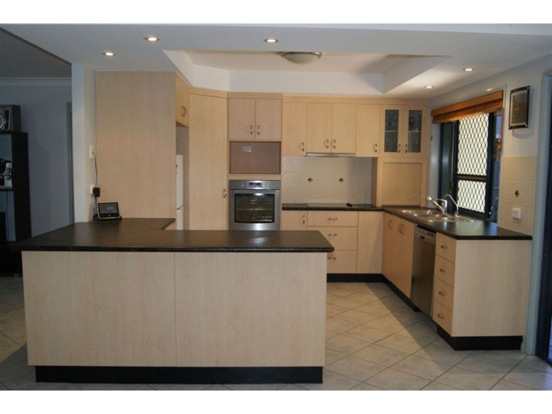 10 Wing Crescent, Mount Pleasant QLD 4740