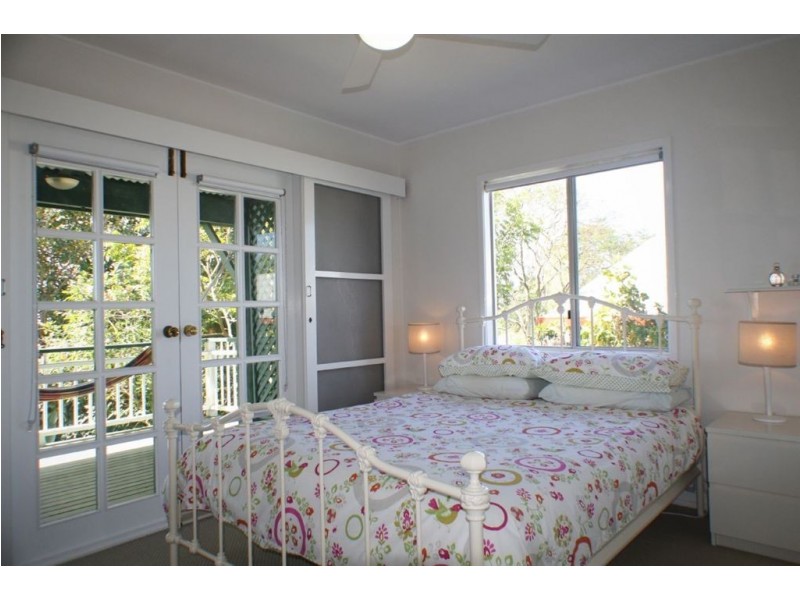 13 Mowlam Street, Eimeo QLD 4740
